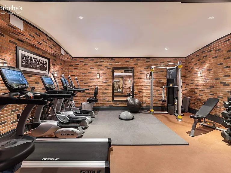 1110 Park Ave #PENTHOUSE — Photo 25