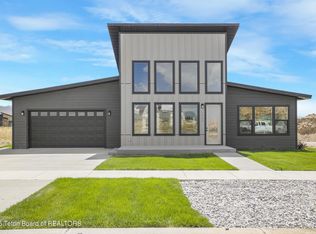 1045 Iroquois Ave, Driggs, ID 83422