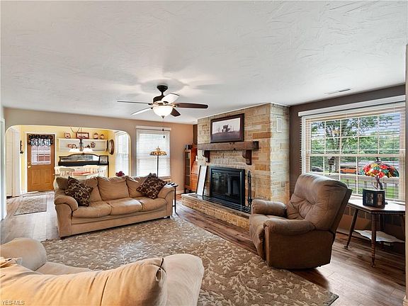4th image of 4369 Wilcor Dr