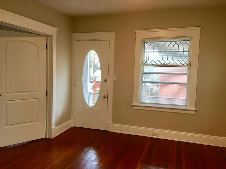 1005 Auburn Ave — Photo 10
