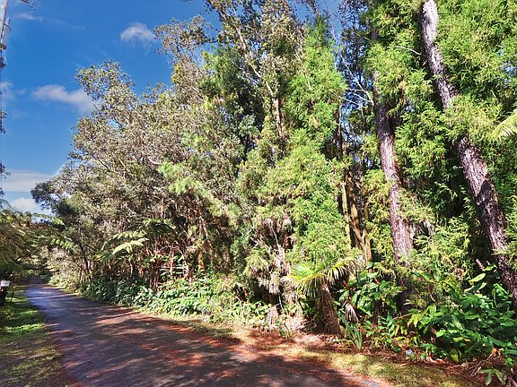 3rd image of 11th St Lot 933