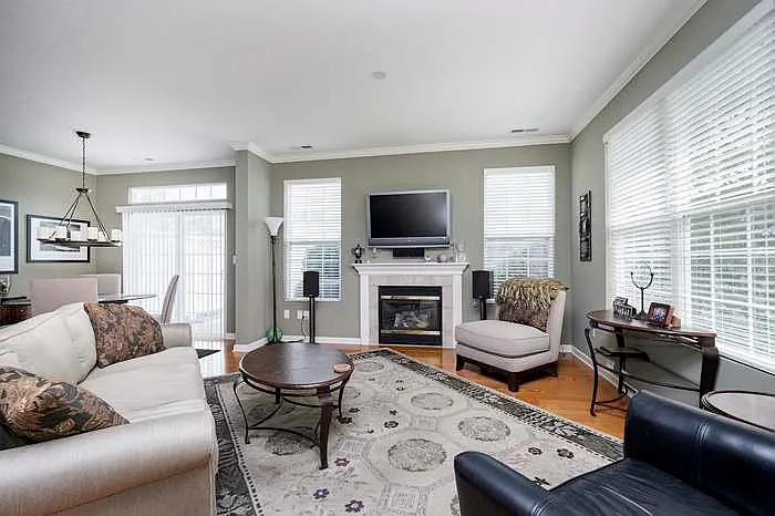 10899 Perry Pear Dr — Photo 5