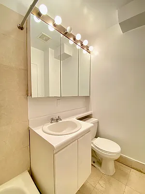 Rented by Bond New York | media 34