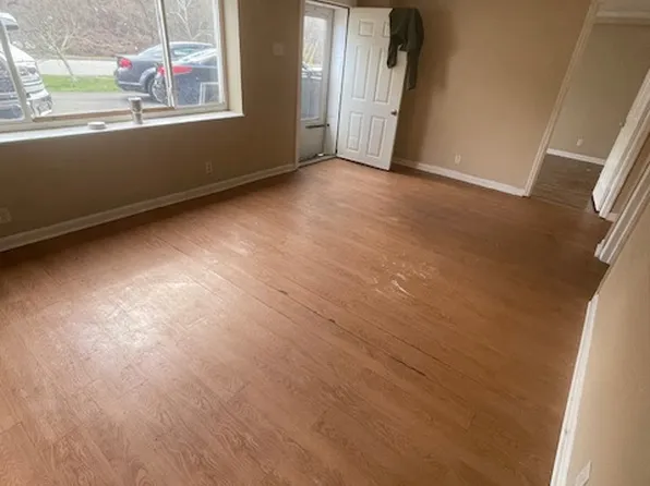 1336 Memorial Blvd W APT 1336, Huntington, WV 25701