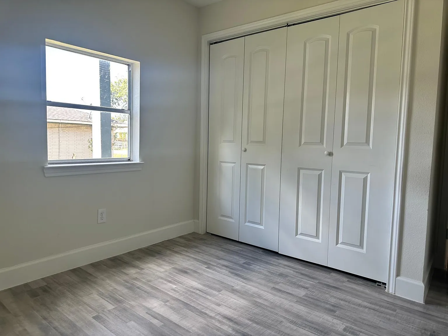 1 bed, 1.0 bath, $500 — Photo 3