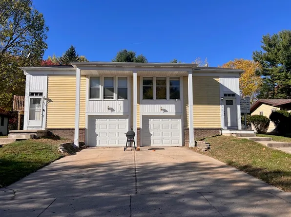 2710 Geert Ct, Lansing, MI 48910