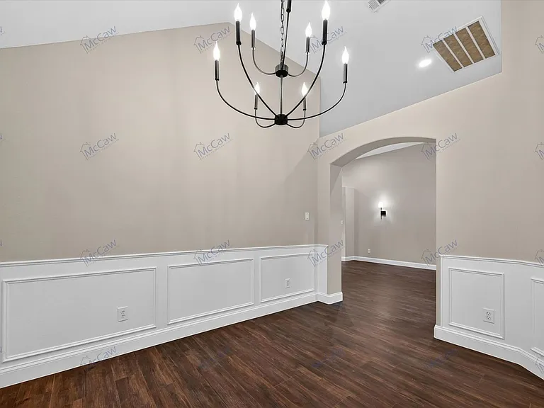 739 Kilbridge Ln — Photo 10