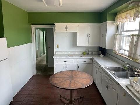 4th image of 5083 N Elston Ave #2