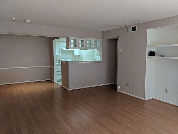4th image of 9160 E Arbor Cir APT C