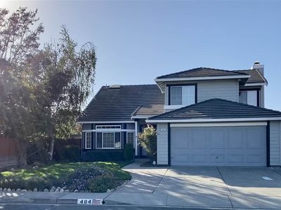 404 Limerick Rd, Pinole, CA, 94564