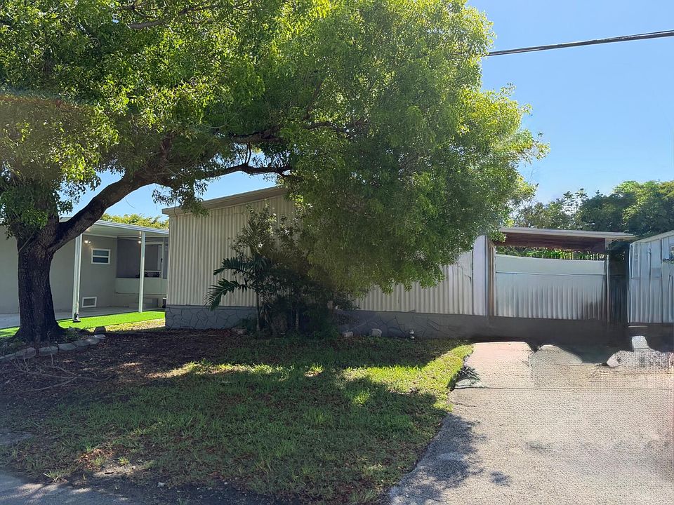 1st image of 631 NW 215th Avenue