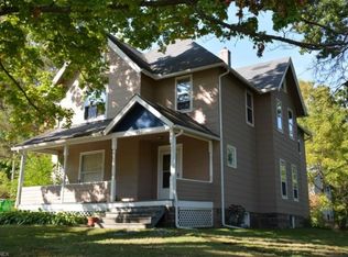 6907 Wakefield Rd, Hiram, OH 44234