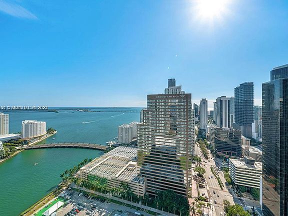 2nd image of 485 Brickell Ave APT 3909