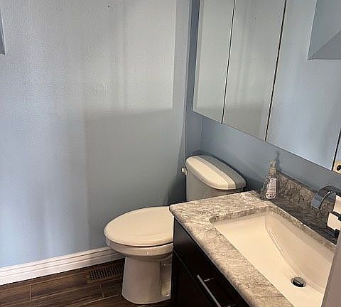 downstairs bath / wash room