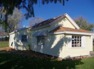 404 S High St, West lebanon, IN 47991