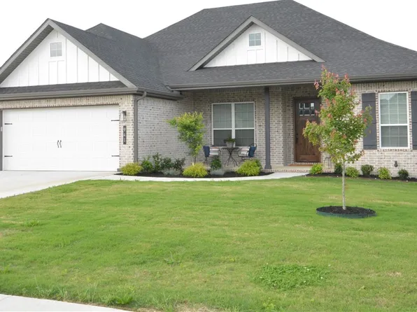 941 Budrio Ave, Springdale, AR 72762