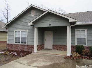 1410 Robins St #20, Conway, AR 72034