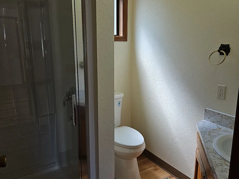 325 SW 7th Ave — Photo 3