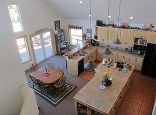 903 NE Jordan Ln, Redmond, OR 97756