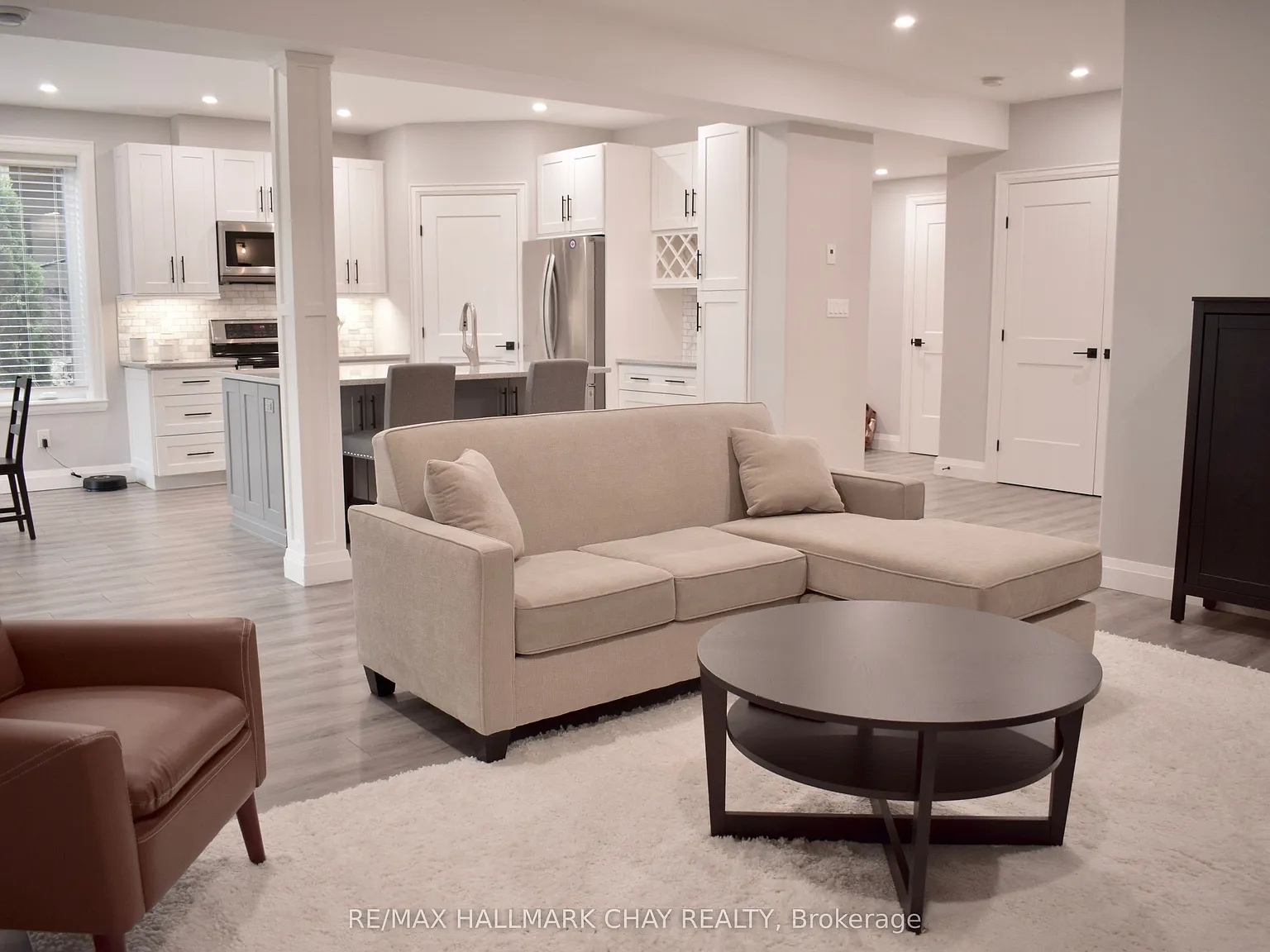 1 bed, $2,400 — Photo 1