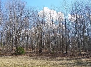 118 Rice Corner Rd, Brookfield, MA 01506