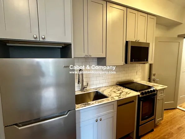 86 Saint Botolph St APT 7, Boston, MA 02116