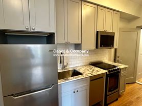 86 Saint Botolph St, Boston, MA