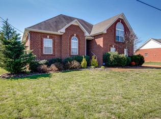 201 Cheyenne Dr, White House, TN 37188