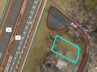 18502 Triangle St, Triangle, VA 22172