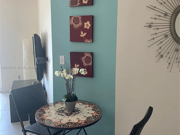 275 NE 18th St #1709 — Photo 7