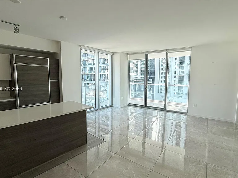 1100 S Miami Ave #1710 — Photo 6