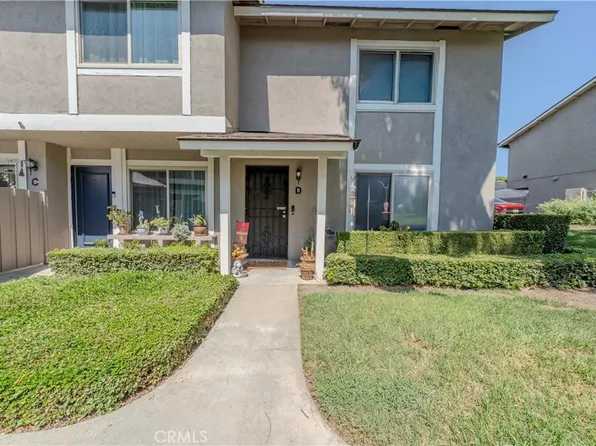 1726 N Oak Knoll Dr APT D, Anaheim, CA 92807