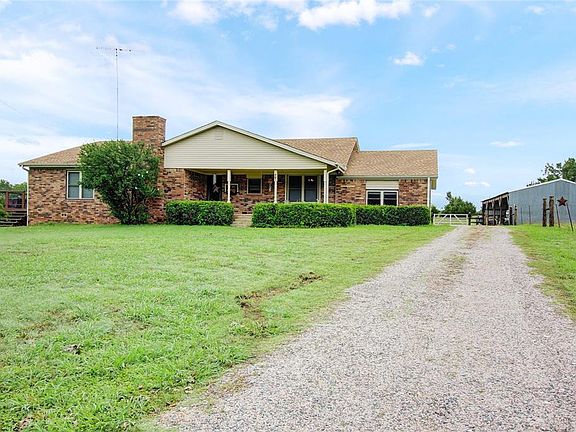 2nd image of 940 County Road 167