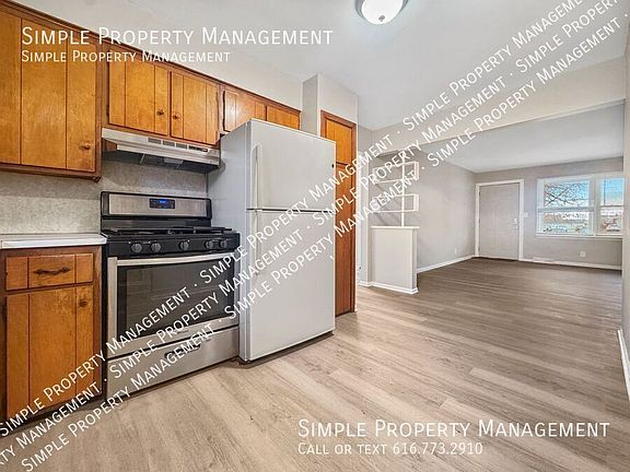 5th image of 1888 30th St SW APT D