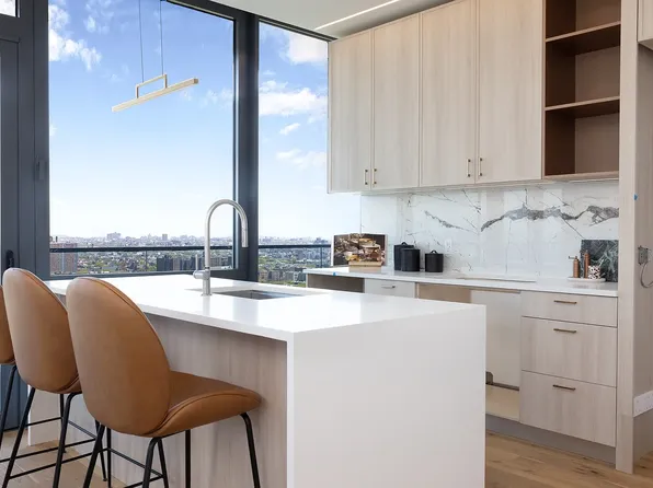 240 Willoughby St, Brooklyn, NY