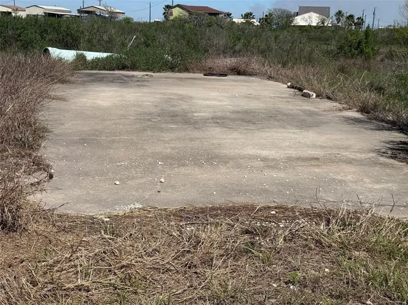 610 & 609 Bonita St, Bay City, TX 77414