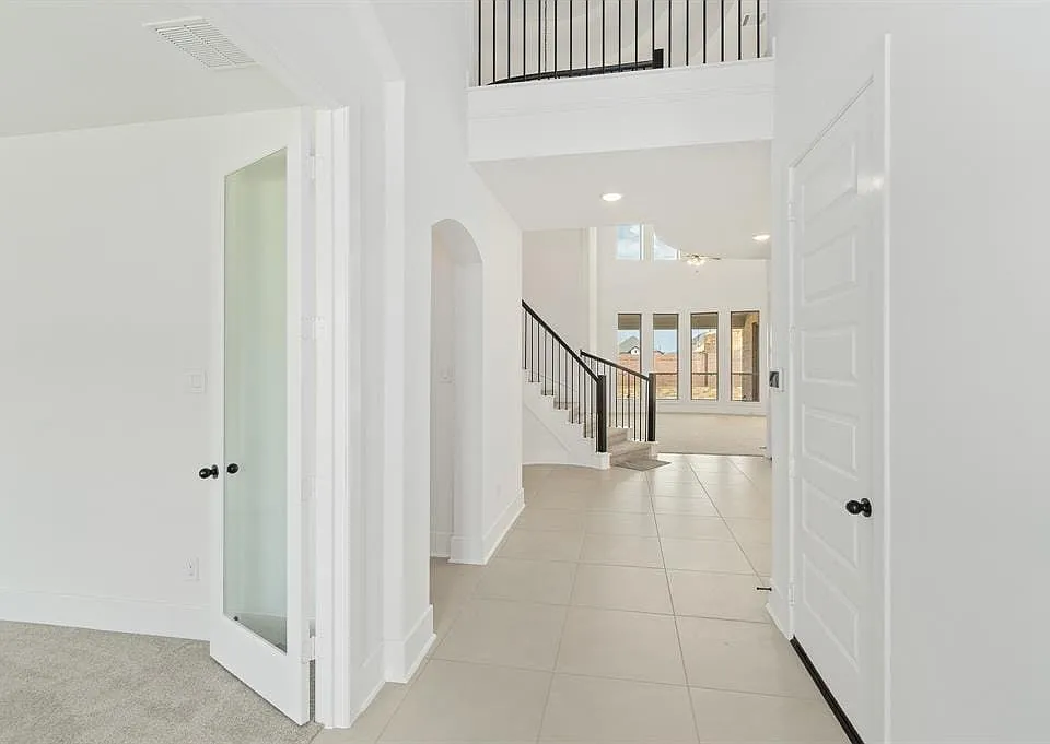 Coral View Dr