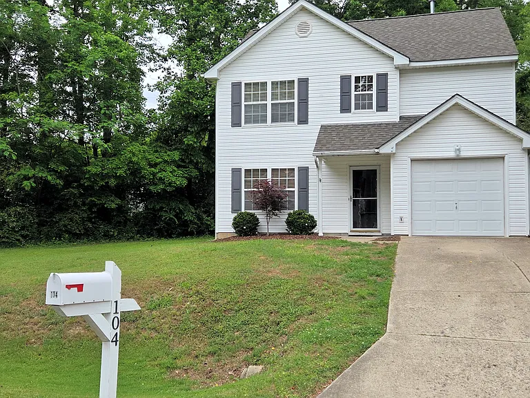 104 Merlot Dr — Photo 3