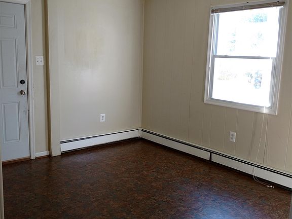 5th image of 1021 Franklin St