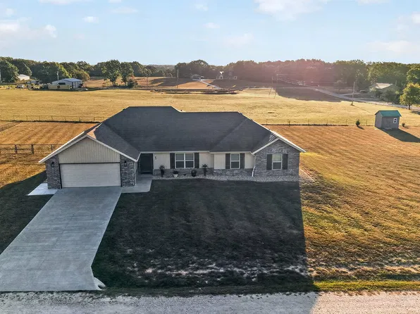 62 Logan Hill Drive, Rogersville, MO 65742