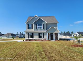 1001 Sailfish St, New Bern, NC 28562