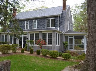 15 Wardour Dr, Annapolis, MD 21401