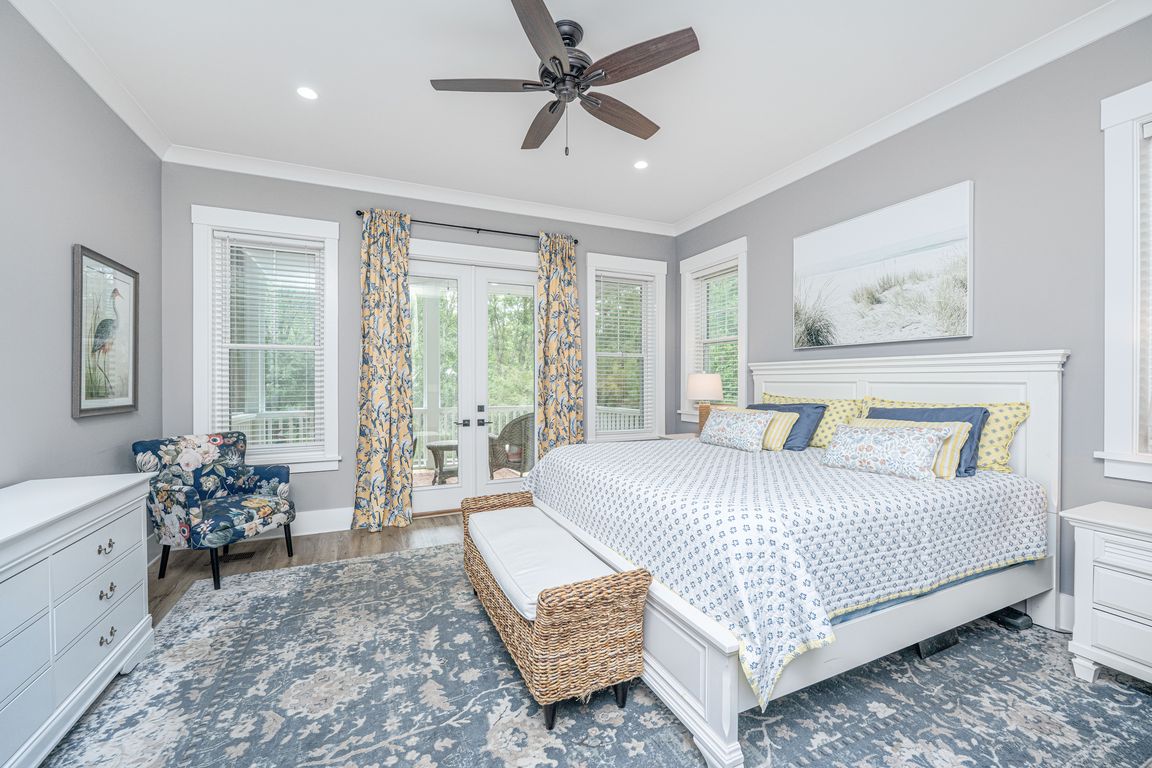 next background image