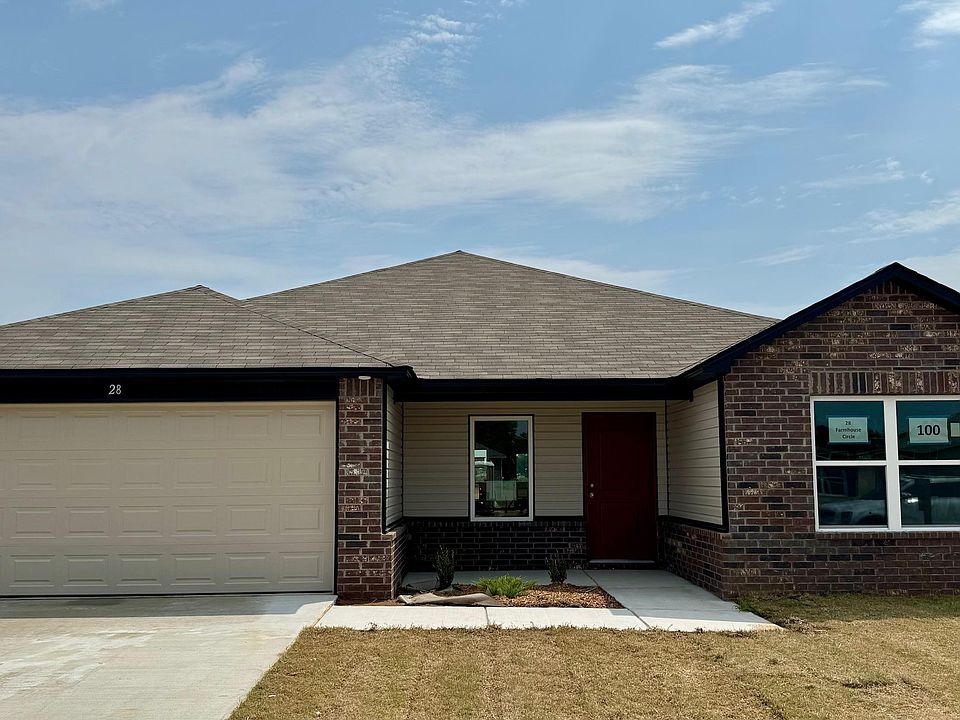 1st image of 28 Farmhouse Cir
