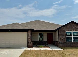 28 Farmhouse Cir, Vilonia, AR 72173