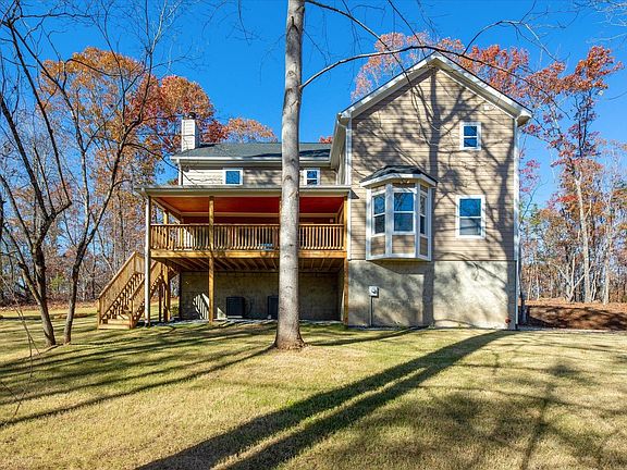 5th image of 183 Wittmore Ln