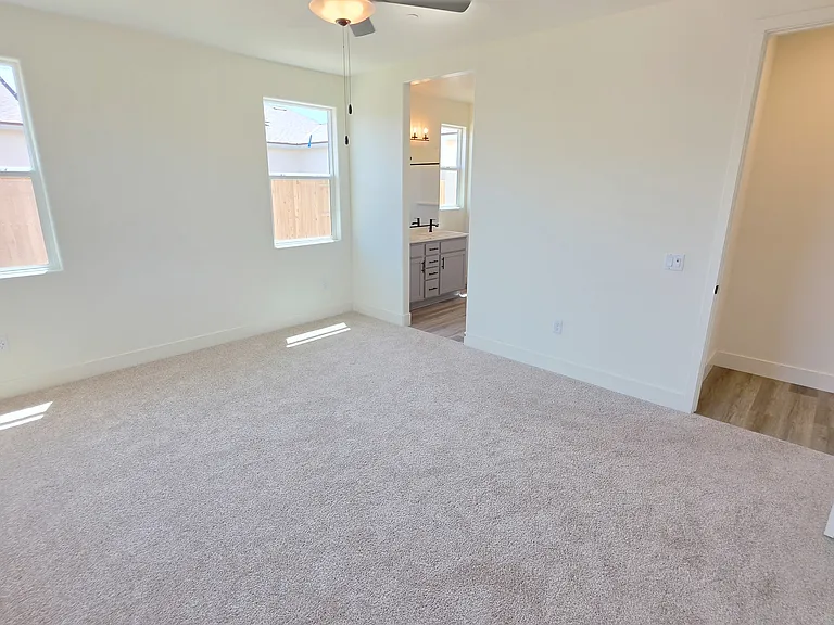 7408 Brenner Pass Way — Photo 22