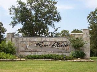 7597 River Ridge Dr, College Station, TX 77845