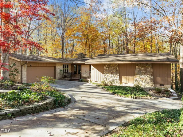 1505 Primrose Ln, Cary, NC 27511