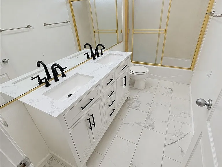12022 Falcon Crest Way — Photo 31